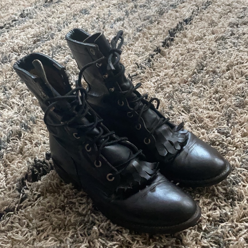 Justin Vintage Laredo Black Boots (Women) - Picture 5 of 13
